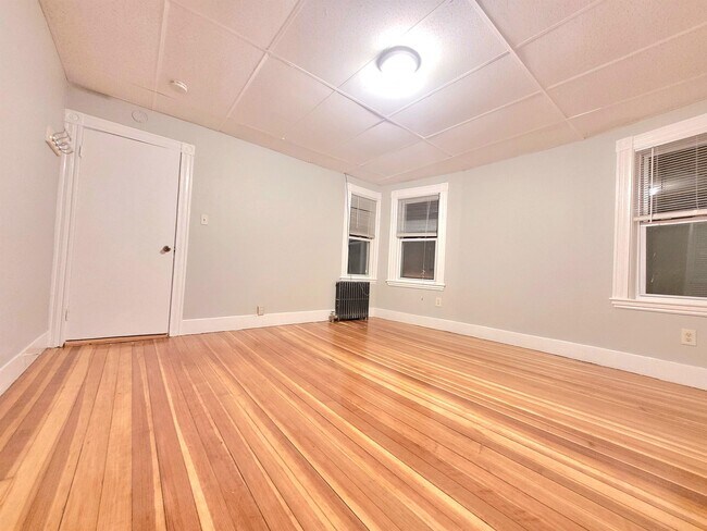 Photo - 173 Trenton St Unit 1