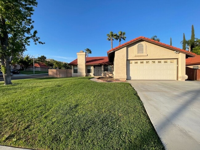 Comfortable 3-Bedroom Home in Moreno Valle... - Comfortable 3-Bedroom Home in Moreno Valle...