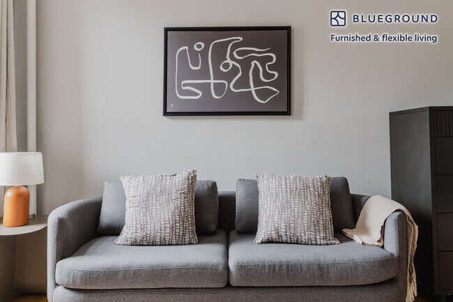 Photo - 51 Leroy St Unit FL3-ID1564