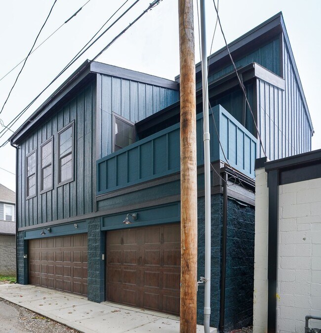 Modern Elegance w/ Garage Parking in Germa... - Modern Elegance w/ Garage Parking in Germa... Unidad 376 Rental