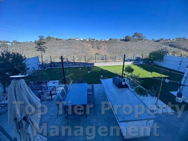 Photo - Beautiful & Modern 3 bed/ 3.5 bath/ 2,029 Sqft Condo with amazing Views in Carroll Canyon- Availa...