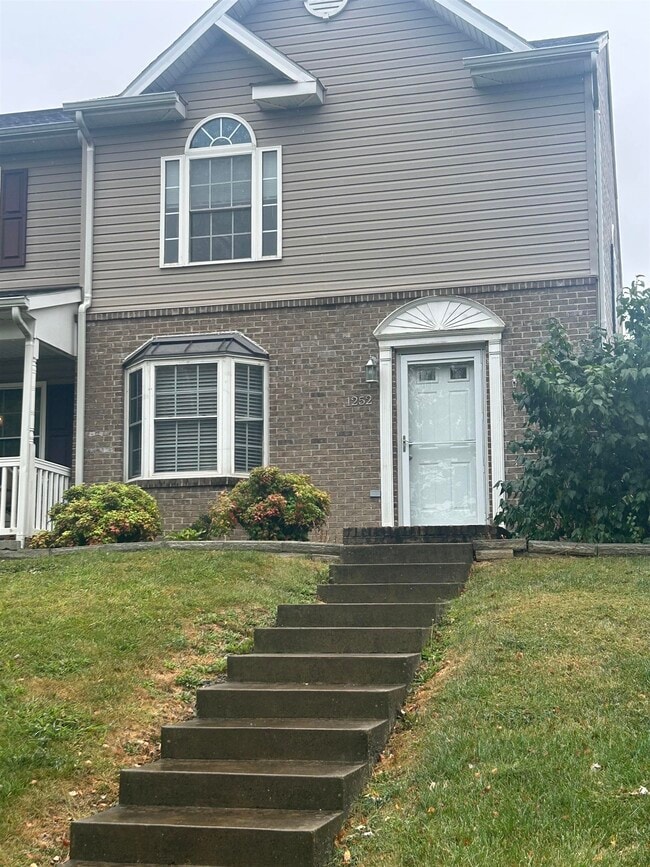 Building Photo - 1252 Old Windmill Cir Rental