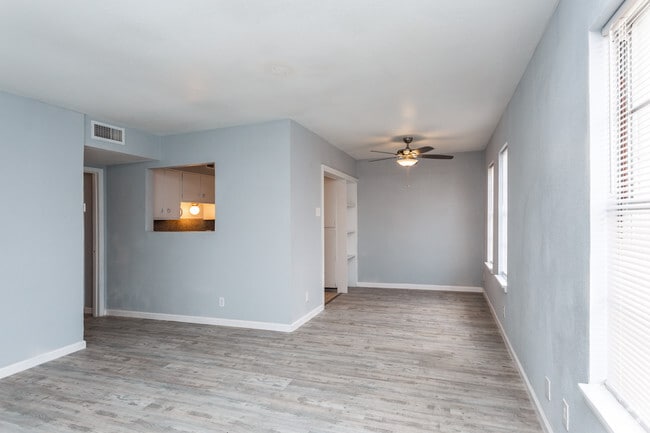 2BR, 1.5BA - 931SF Living Room & Dining Room