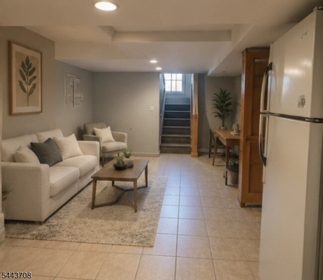 Photo - 208 Astor St