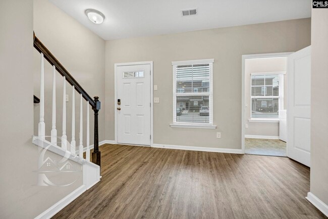 Photo - 17 Grayson Grove Ct