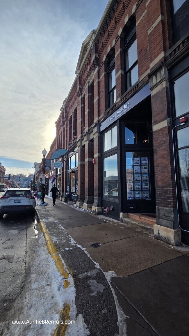 Photo - 3-Bedroom Upper-Level Condo in Historic Downtown Stillwater