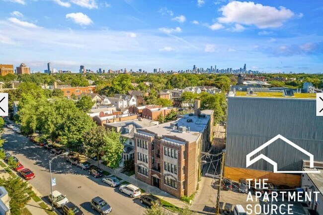 Photo - 2233 W Wilson Ave Unidad 4
