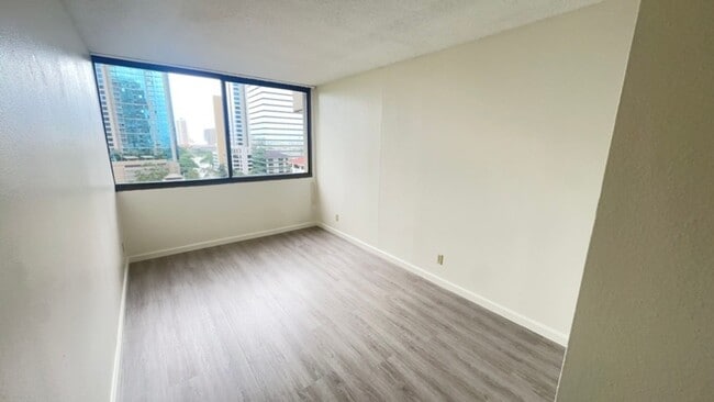 Photo - Newly Renovated!! 2 Bed, 1 bath, 1 parking... House