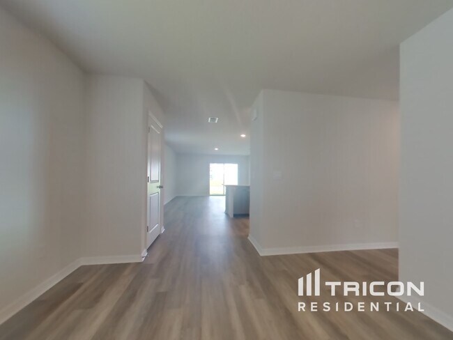 Photo - 10729 Hidden Banks Gln