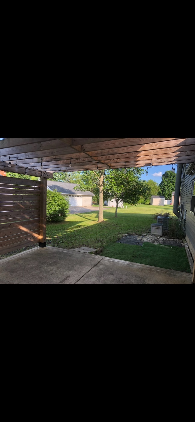 Photo - 8677 Canyon Cove Rd