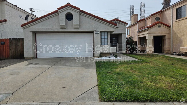 Building Photo - 240 Case Dr Rental