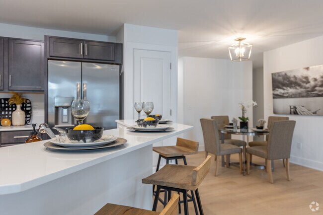 2BR, 2BA - 1400SF - Dining Room