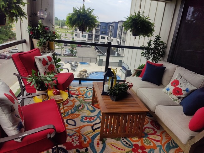 The Silverleaf Apartments