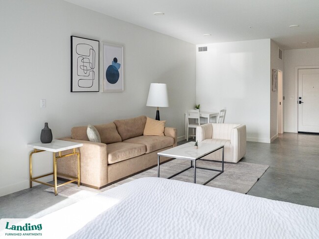 Building Photo - 556 E 2100 S Rental