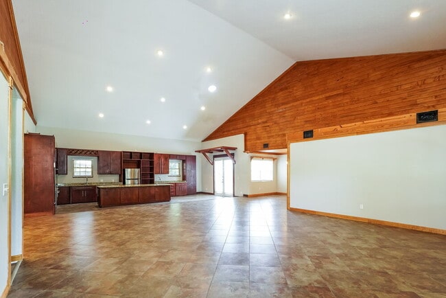 1705 Athens Ct