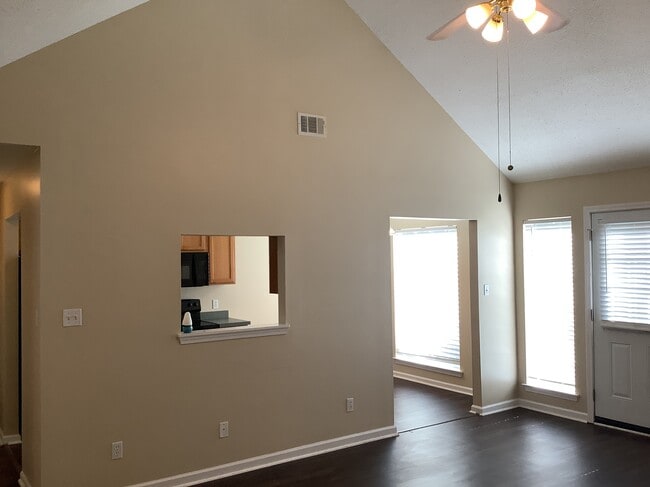 Photo - 249 Longleaf Cir