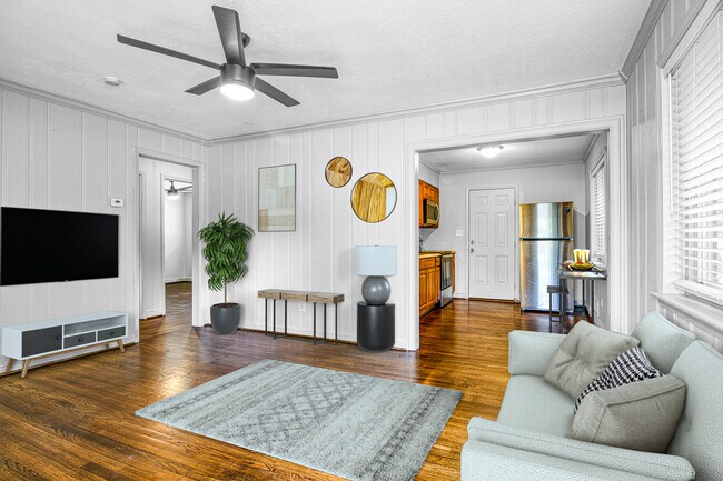 Building Photo - 3447 Pierce St Rental