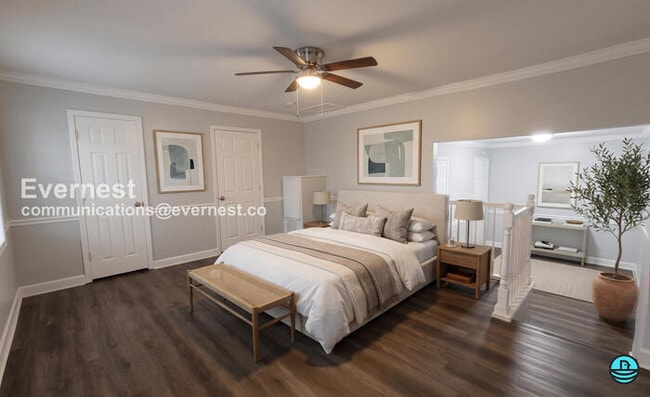 Photo - 404 Dabney Dr