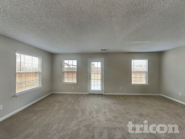 Photo - 11842 Registry Blvd