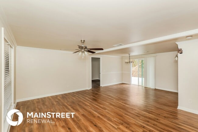 Photo - 110 Valley View Ct