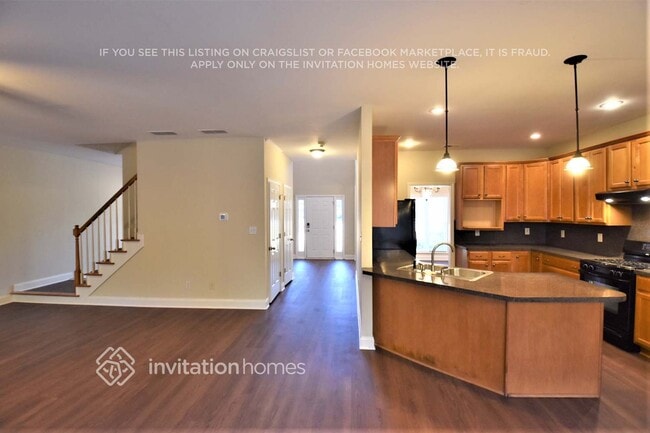 Photo - 379 Harvest Run