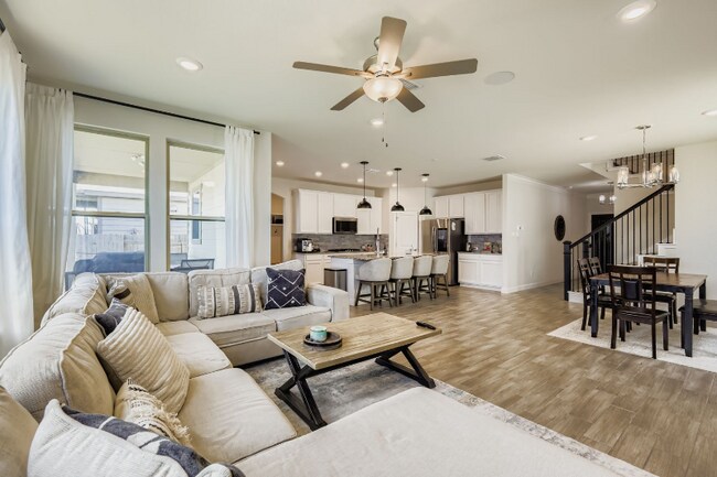 Photo - 497 Purple Heart Dr