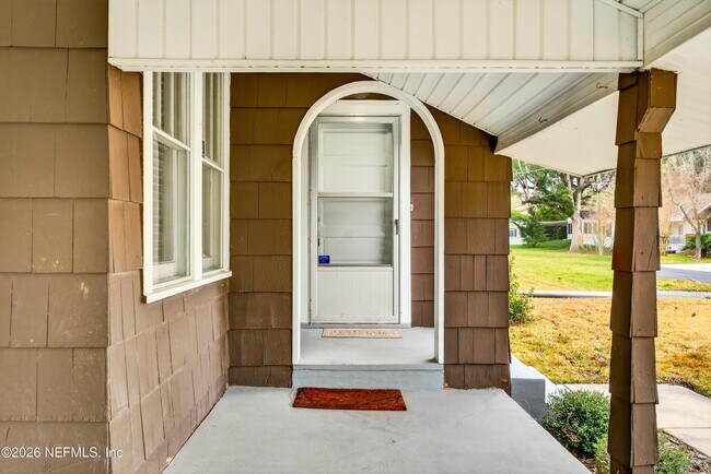 Photo - 4755 French St