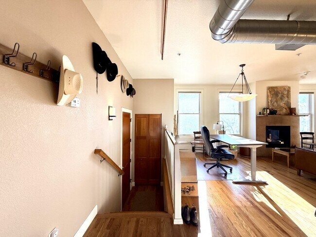 Photo - 261 Pine St Unit 101