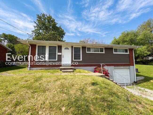 Photo - 638 Garden City Dr