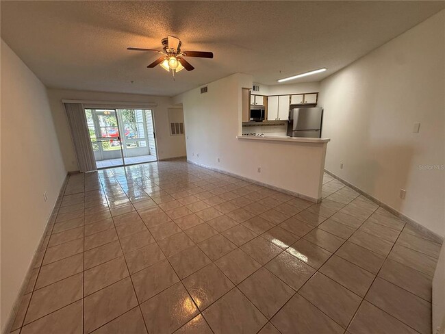 Photo - 3900 Southpointe Dr Unit 120