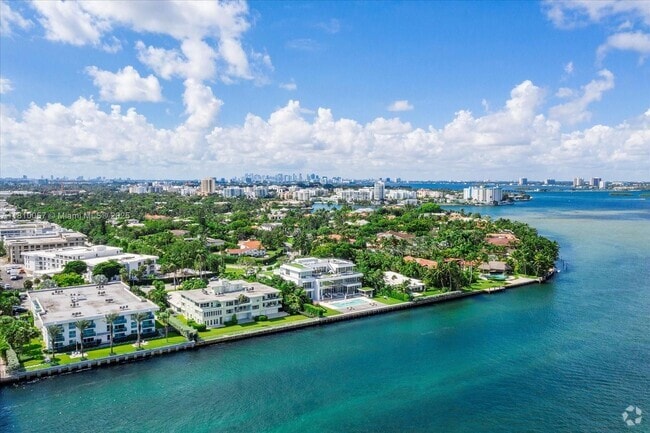 Building Photo - 286 Bal Bay Dr Unit 1C & 2C Rental