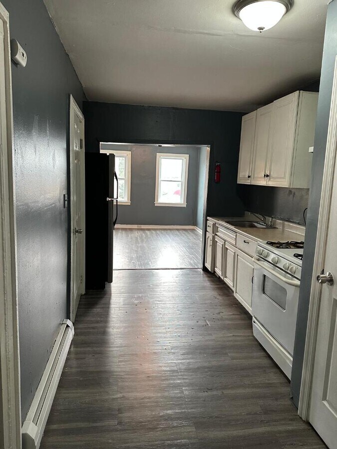 Photo - 290 Ann St