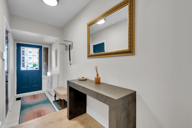 Photo - 16 Beckington Private