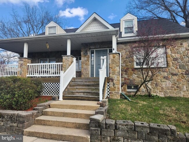 Photo - 1507 Easton Rd