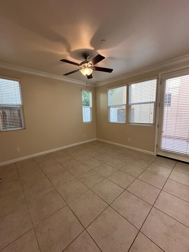 Photo - 3626 Alcove Way