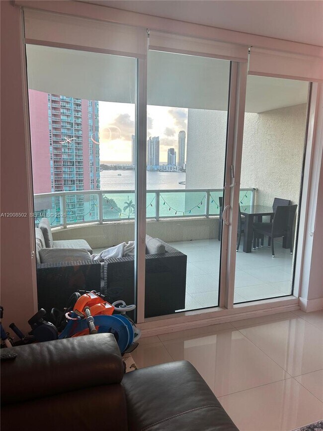 Photo - 3340 NE 190th St Unit 1407