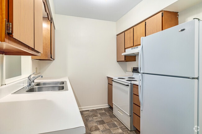 1BD, 1BA - 552SF