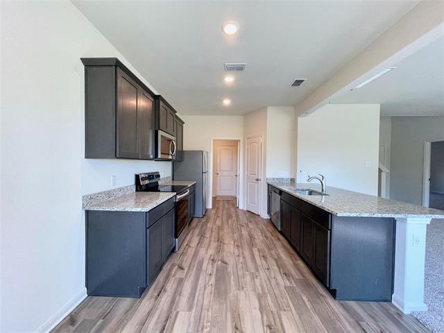 Photo - 1946 Canterbury Dr