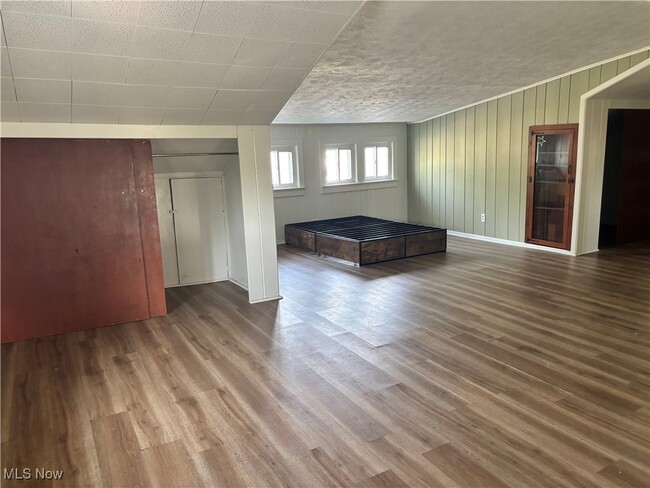 Photo - 2196 Atkins Ave Unidad 3