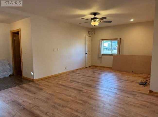 Photo - Charming Parker Home for Rent – Rustic Character Meets Modern Comfort!