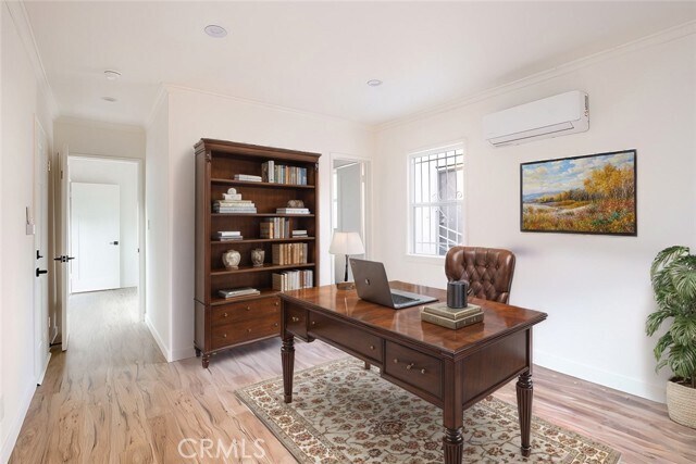 Photo - 740 S Stanley Ave