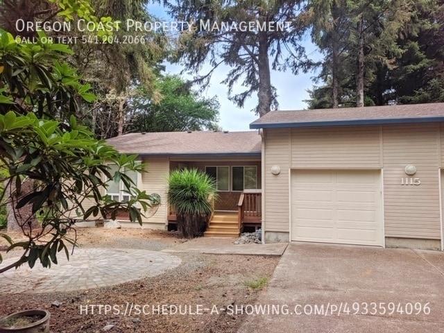 Photo - 1115 Walking Wood