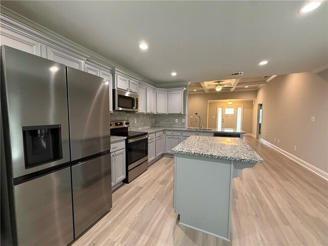 231 Creek Ridge Dr