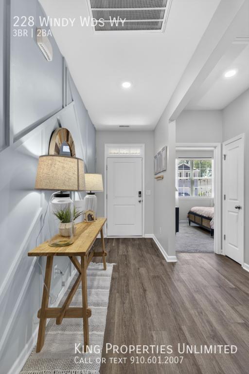 Photo - 228 Windy Wds Wy