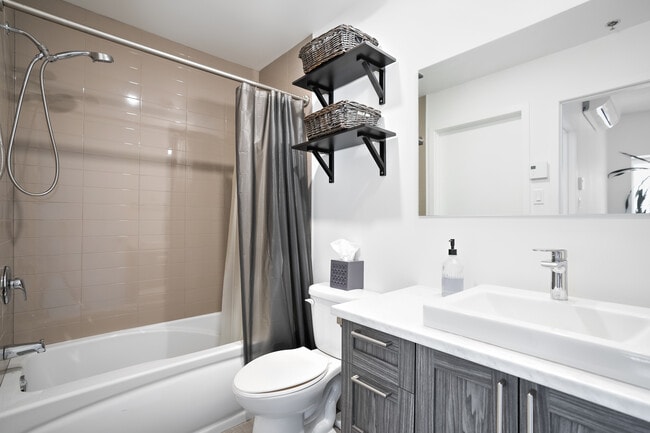 Photo - 9801 Rue Cérès