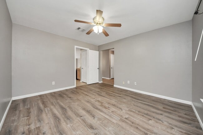 Photo - 14707 Country Rose Ln