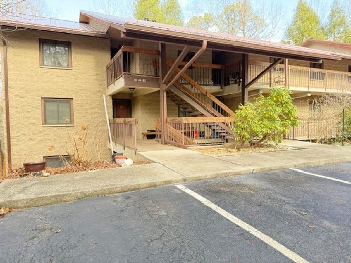 COZY & CONVENIENT - COZY & CONVENIENT House