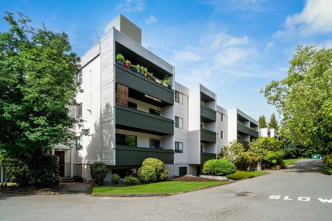 Building Photo - 1230 Verdier Avenue