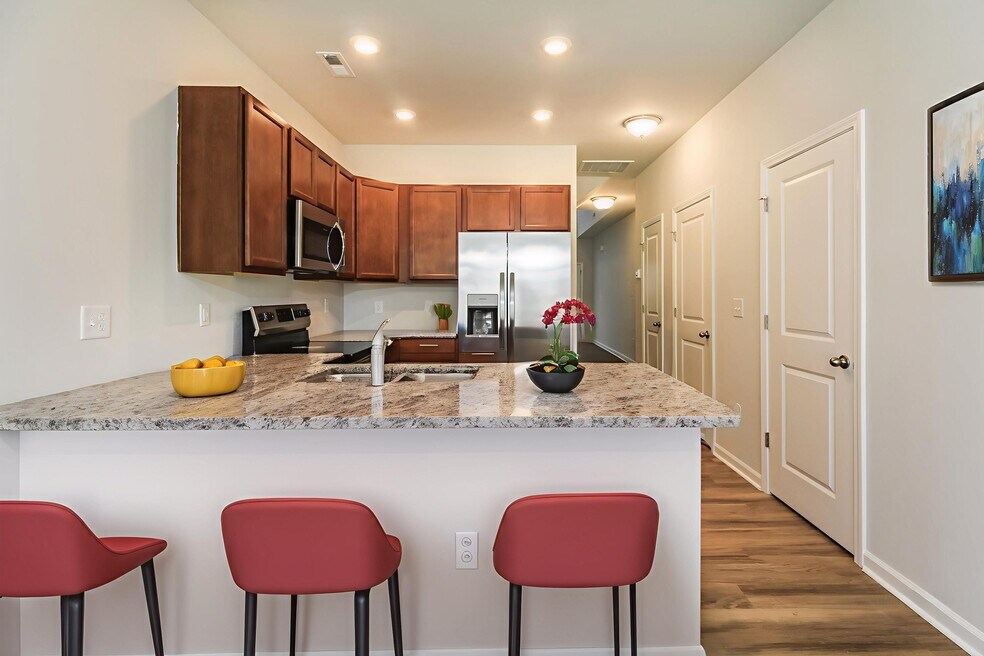 2812 Summer Townes Wy