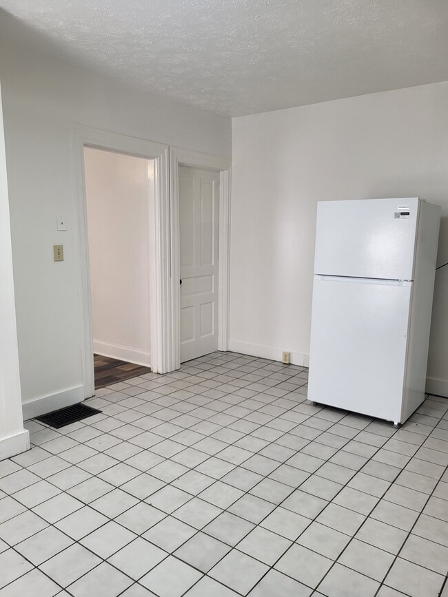 Photo - 1510 Chapel St Unit SMW Home Rental
